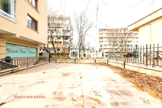 Промишлена сграда във Варна, Чайка