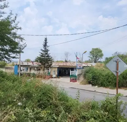 Снимка 2 — Промишлена сграда в Русе, Чародейка - Север