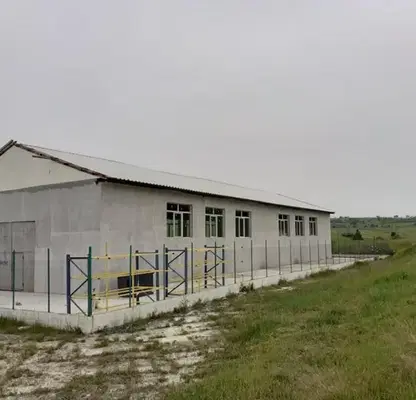 Снимка 2 — Промишлена сграда в Кърджали, Гледка
