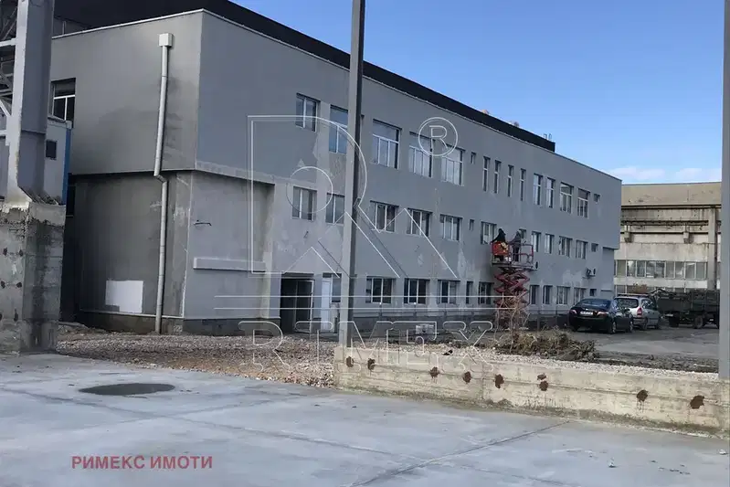 Industrial Building in Plovdiv, Industrialna Zona - Iztok