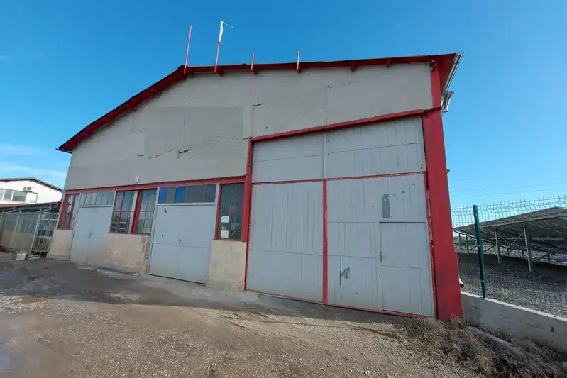 Industrial Building in Plovdiv, Industrialna Zona - Sever