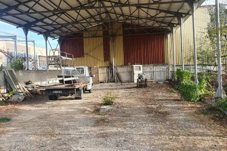 Industrial Building in Pleven, Industrialna Zona - Zapad