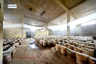 Промишлена сграда в Плевен, Индустриална зона - Запад