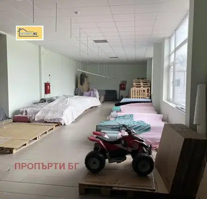 Снимка 4 — Промишлена сграда в Плевен, Мара Денчева