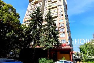 Промишлена сграда в София, Младост 1