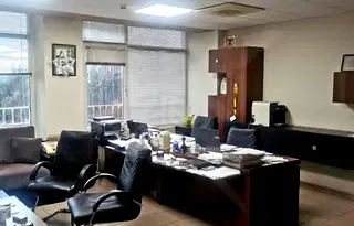 Промишлена сграда във Варна, Младост 1