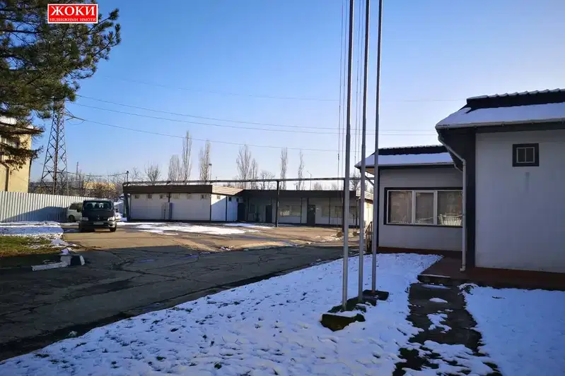 Industrial Building in Pernik, Moshino