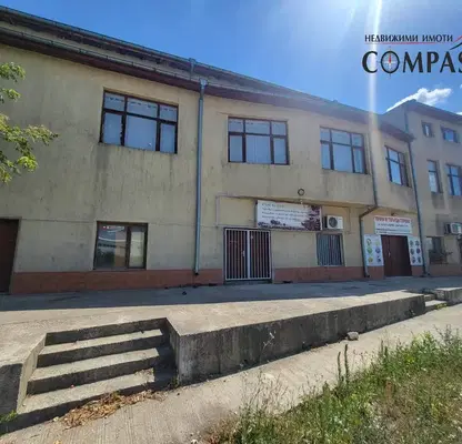 Снимка 2 — Промишлена сграда в Добрич, Пинета