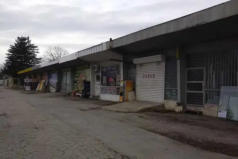 Industrial Building in Shumen, Promishlena Zona