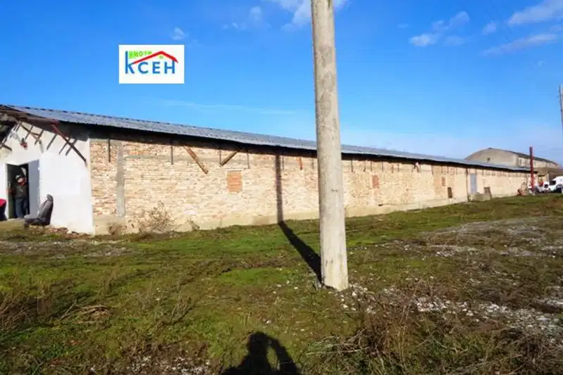 Industrial Building in Tyrgovishte, Promishlena Zona
