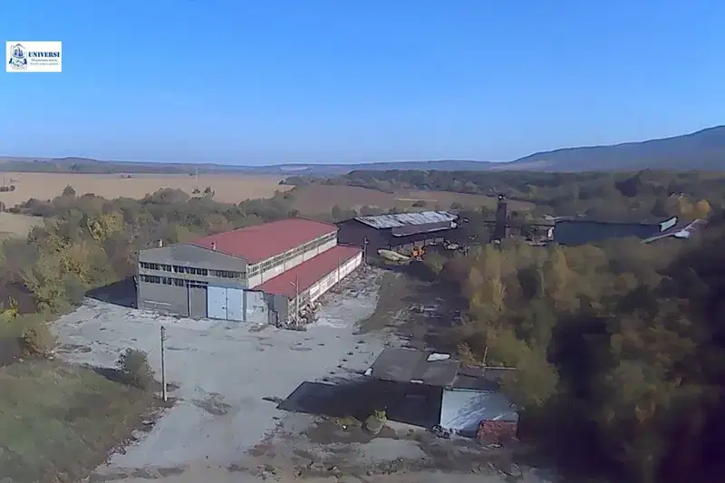 Промишлена сграда в Монтана, Промишлена зона