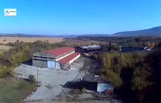 Промишлена сграда в Монтана, Промишлена зона
