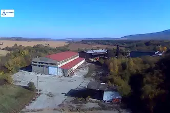Промишлена сграда в Монтана, Промишлена зона