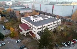 Промишлена сграда в Перник, Промишлена зона