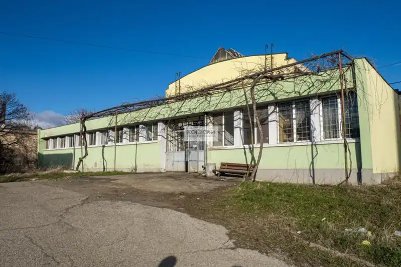 Industrial Building in Sliven, Promishlena Zona