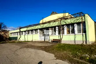 Промишлена сграда в Сливен, Промишлена зона
