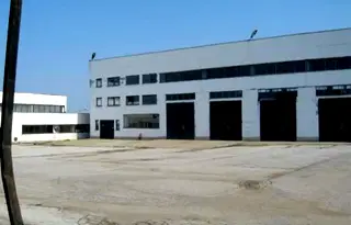 Промишлена сграда в Монтана, Промишлена зона