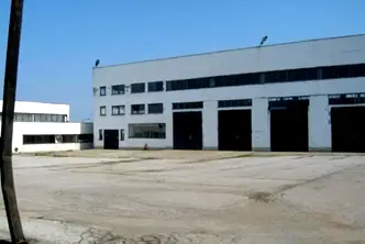 Промишлена сграда в Монтана, Промишлена зона