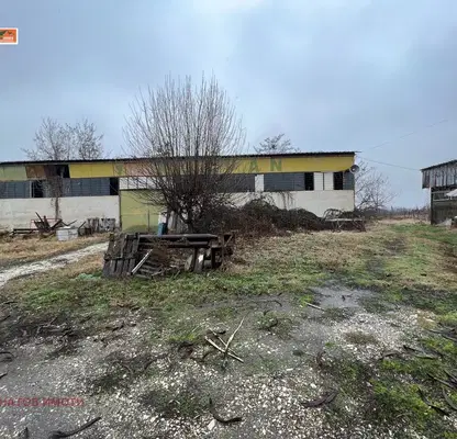 Снимка 3 — Промишлена сграда в Пазарджик, Промишлена зона
