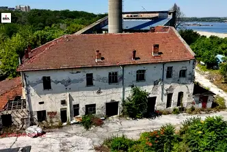 Промишлена сграда в Русе, Промишлена зона - Изток