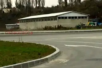 Промишлена сграда в Русе, Промишлена зона - Изток
