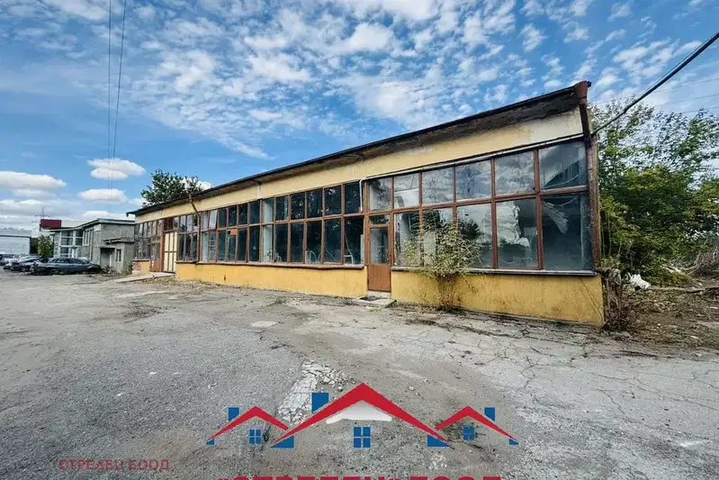 Industrial Building in Dobrich, Promishlena Zona - Sever