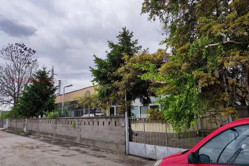 Промишлена сграда в Силистра, Промишлена зона - Запад