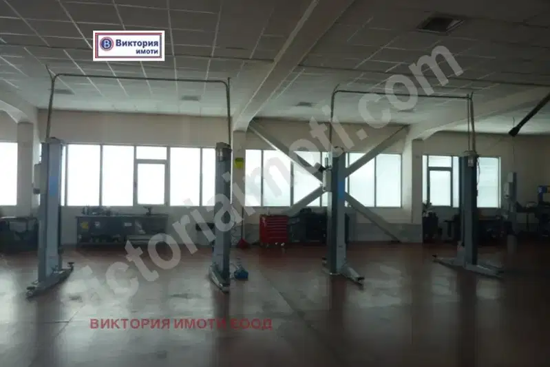Промишлена сграда във Велико Търново, Промишлена зона - Запад