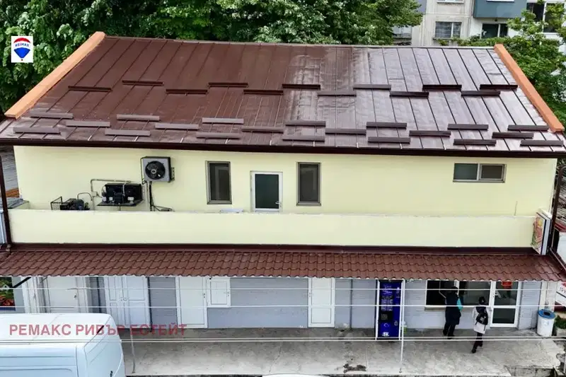 Industrial Building in Ruse, Rodina 1