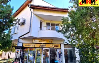 Промишлена сграда в Русе, Родина 1