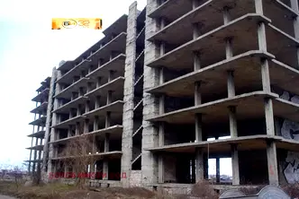 Промишлена сграда във Враца, Сениче