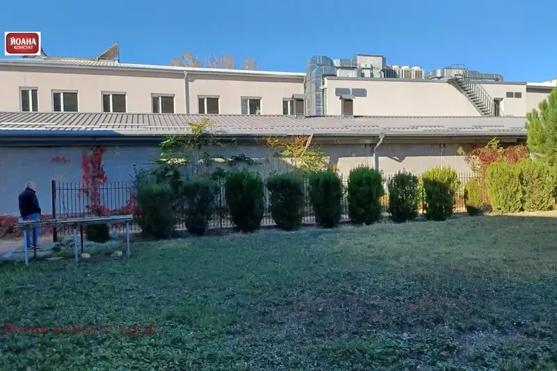 Industrial Building in Pleven, Shirok Centyr