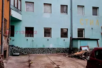 Промишлена сграда в Русе, Широк център