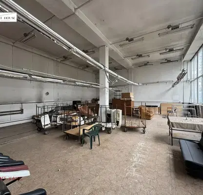 Photo 5 — Industrial Building in Sofiya, Tolstoi
