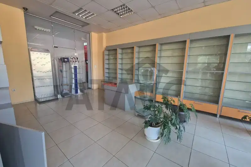 Industrial Building in Plovdiv, Trakiya