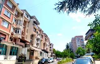 Промишлена сграда в Кърджали, Възрожденци