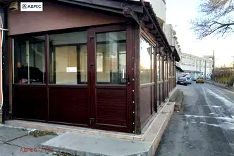 Промишлена сграда в Русе, Ялта