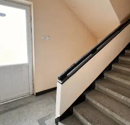 Снимка 4 — Промишлена сграда в Пазарджик, Запад