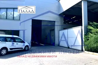 Промишлена сграда във Варна, Западна промишлена зона