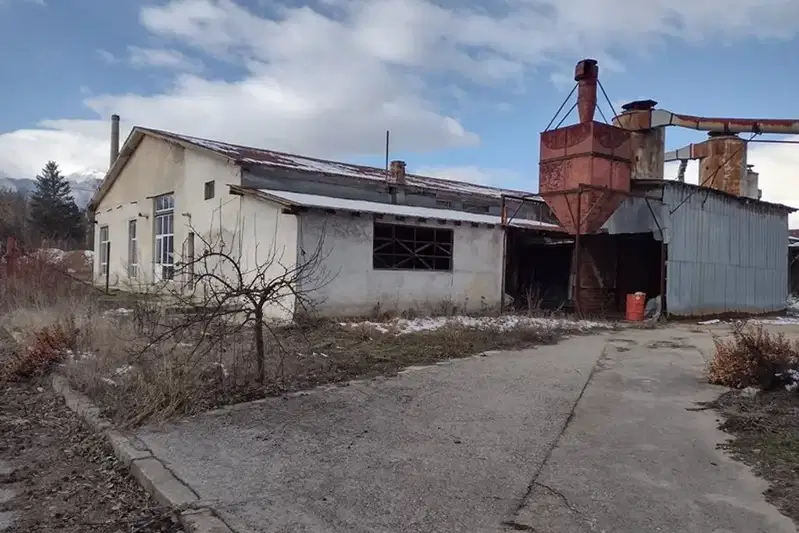 Industrial Building in Oblast Blagoevgrad, Banya