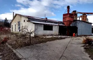 Промишлена сграда в Благоевград, с. Баня