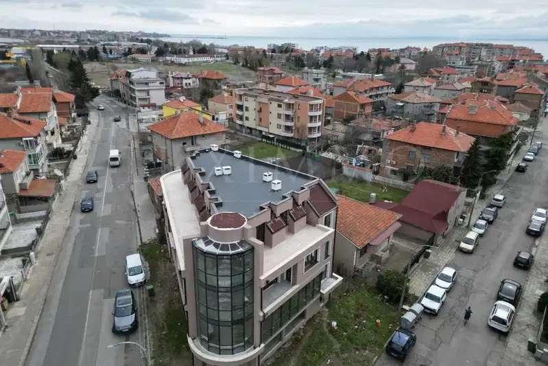 Industrial Building in Oblast Burgas, Pomorie