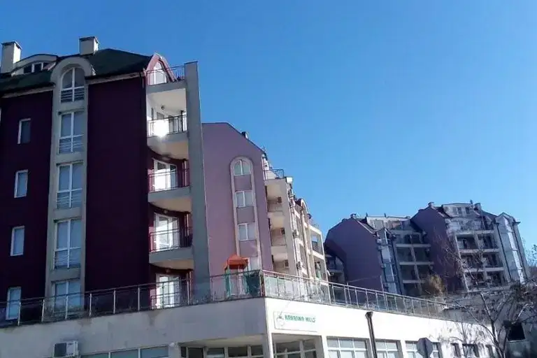 Промишлена сграда в Добрич, Каварна