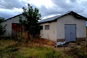 Промишлена сграда в Добрич, с. Дончево