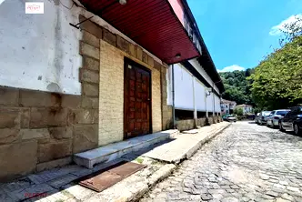 Промишлена сграда в Габрово, Трявна