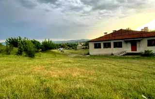 Промишлена сграда в Кърджали, с. Подкова
