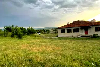 Промишлена сграда в Кърджали, с. Подкова