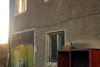 Промишлена сграда в Кюстендил, Дупница