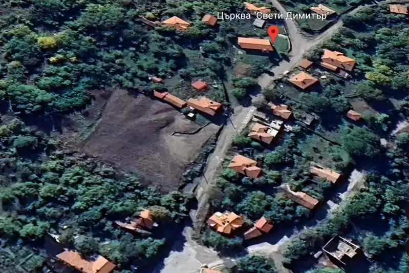 Industrial Building in Oblast Kyustendil, Mali Vyrbovnik
