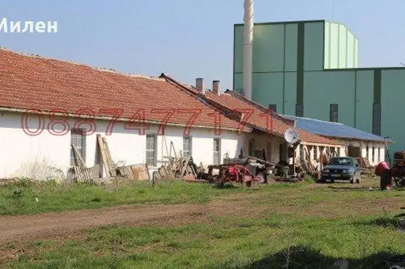 Industrial Building in Oblast Lovech, Letnica